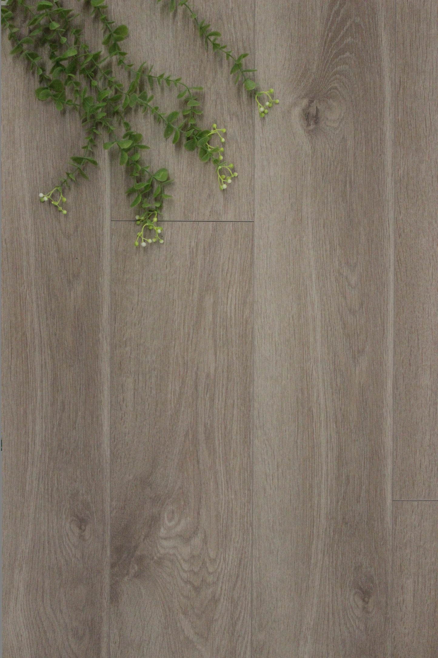 Laminate h2o 12mm mekong 15.94 sqft/box