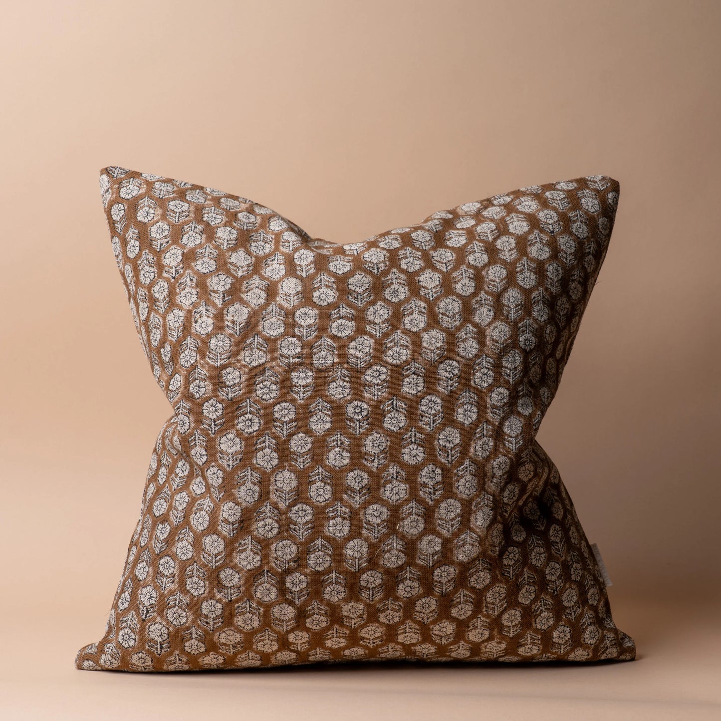Pillow betsy 20 x 20