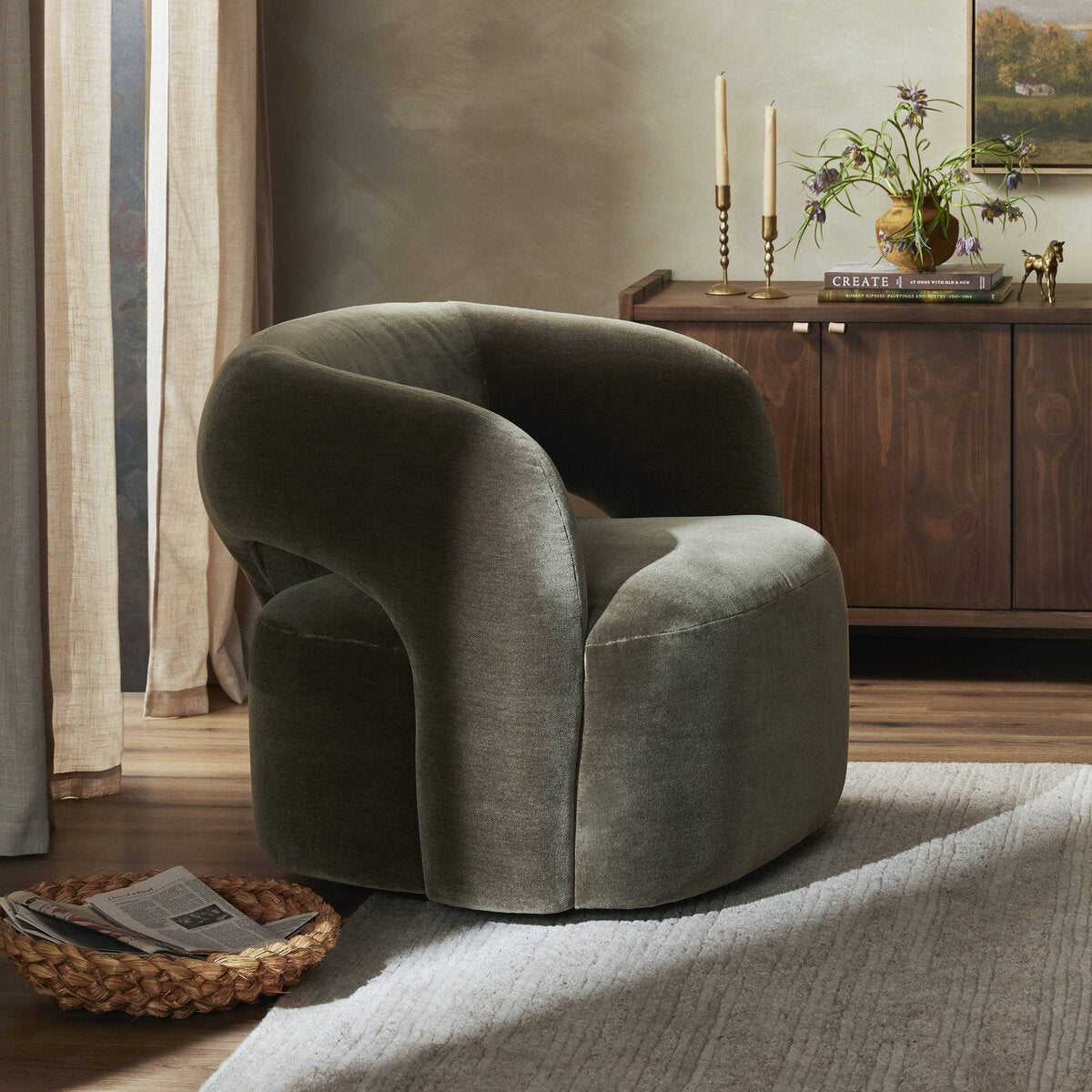 Chaise mazie swivel monte olive