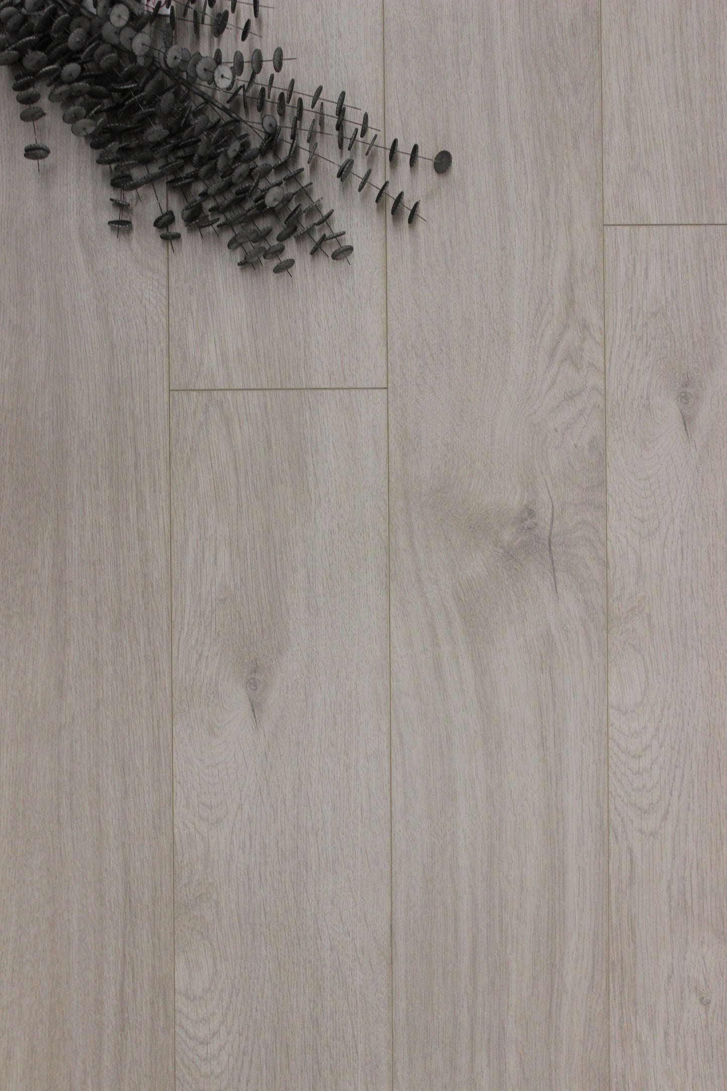 Laminate atlantis 12mm roanoke 15.93 sqft/box